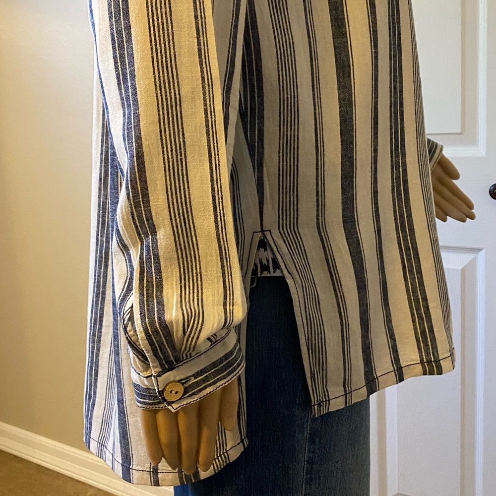 Free People Linen Shirt XS - Picture 8 of 10